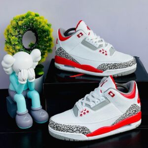 AIR JORDAN 3 SNEAKER (40-45)