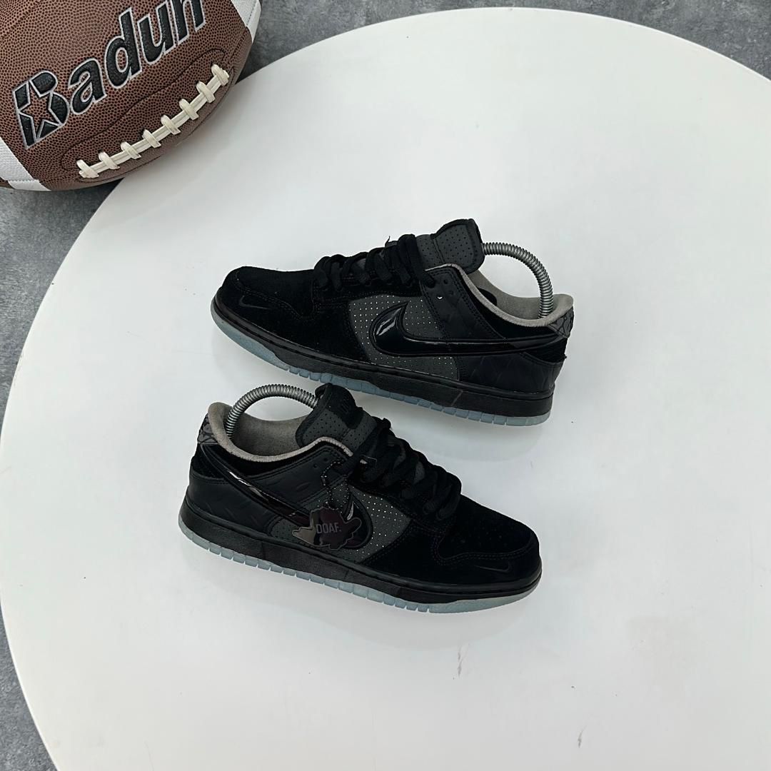 DIVISION STREET X NIKE DUNK LOW OREGON