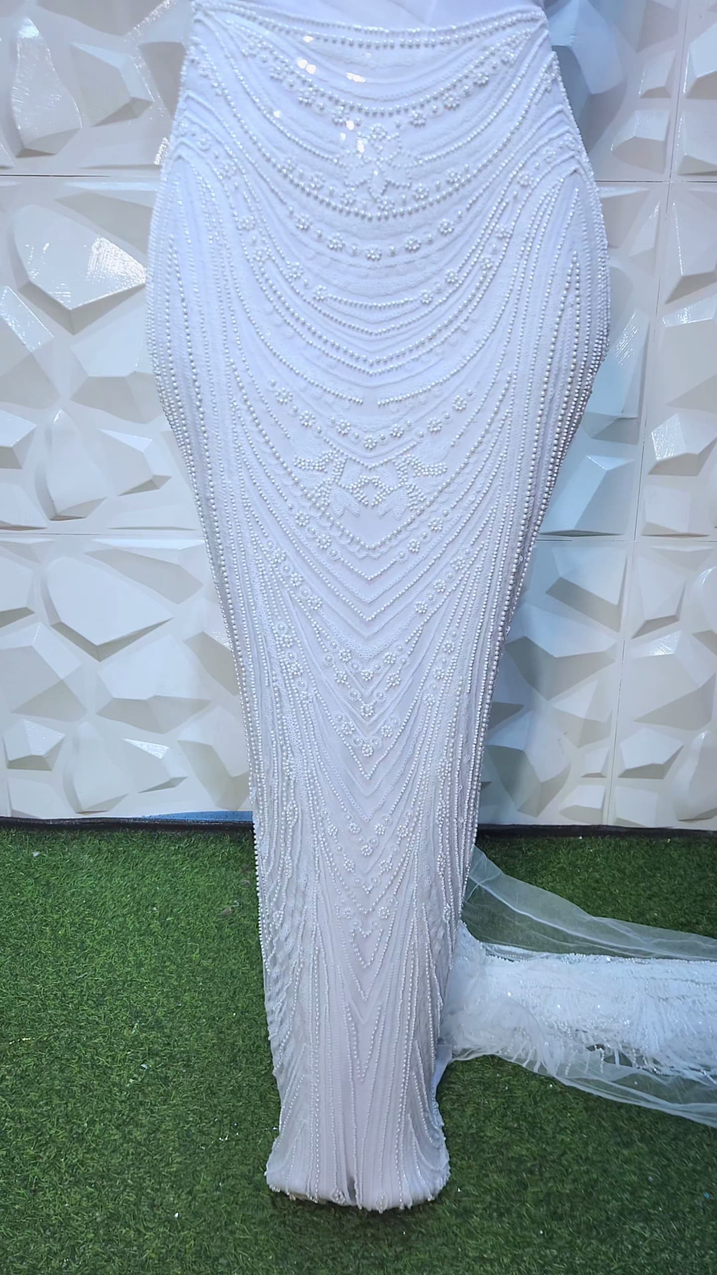 Handbeaded lace (5 yards)