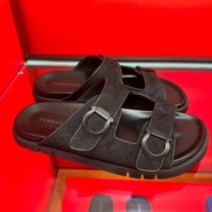 Ferragamo Gancini Ornament Slide