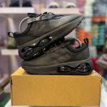 NIKE AIR MAX SNEAKERS