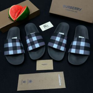 BURBERRY SLIDE