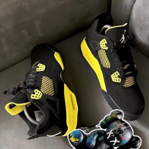 Jordan 4 Sneaker