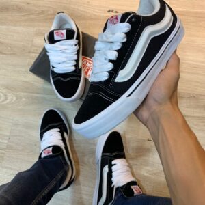 KNU SKOOL Suede Shoes