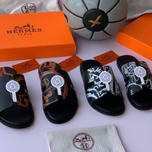 Hermès Slippers
