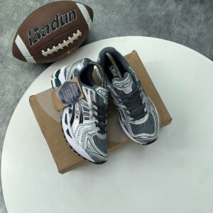 ASICS GEL-KAYANO 14 METROPOLIS JASPER GREY