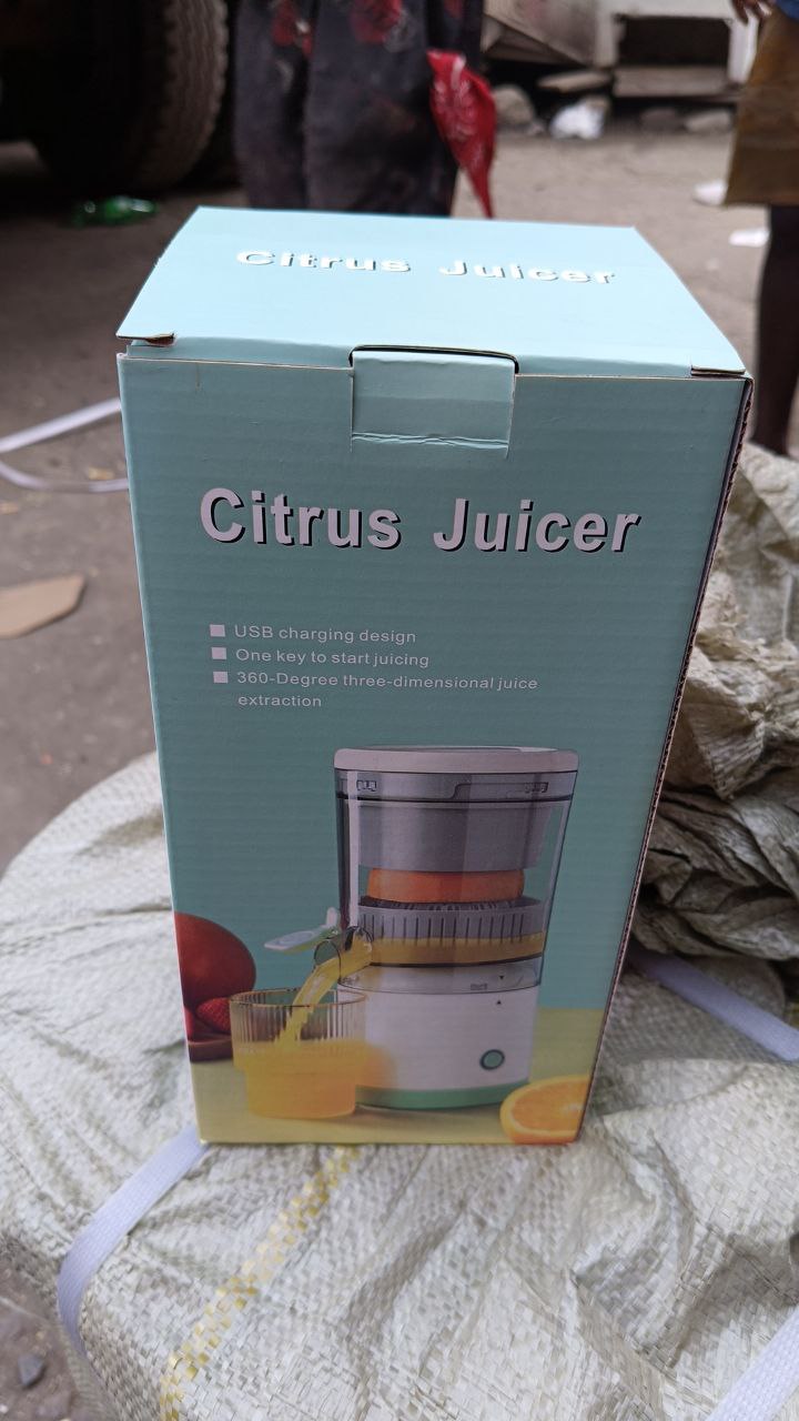 Citrus Juicer